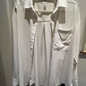 Lou & Grey White Button-Up Shirt